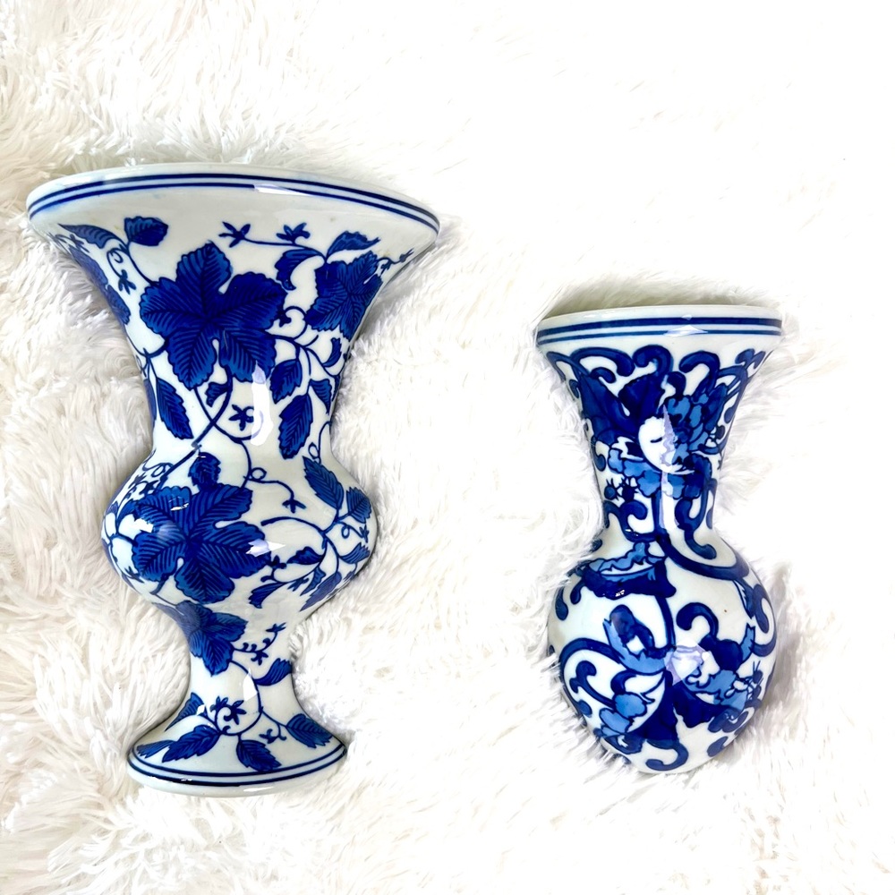 White and Blue Wall vase/planter set